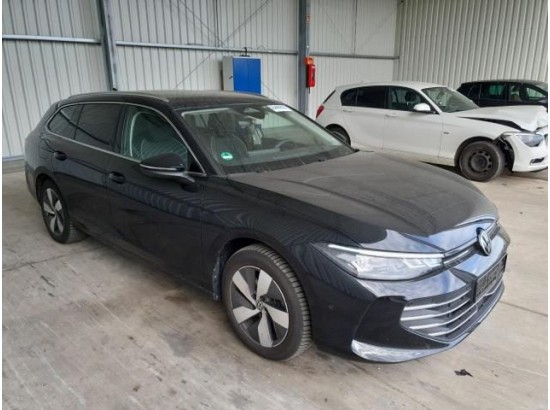 2025 Volkswagen Passat Variant 2.0 TDI 110 kW Business 2025 Volkswagen Passat Variant 2.0 TDI 110 kW Business