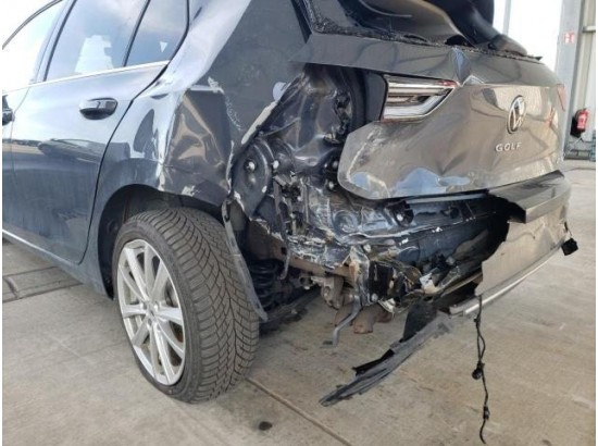 2022 Volkswagen Golf VIII Lim. Style eTSI 2022 Volkswagen Golf VIII Lim. Style eTSI