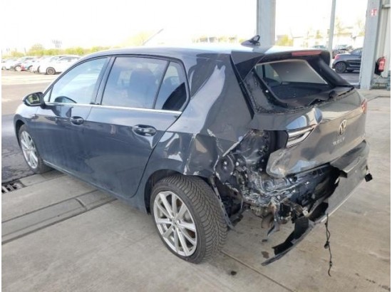 2022 Volkswagen Golf VIII Lim. Style eTSI 2022 Volkswagen Golf VIII Lim. Style eTSI