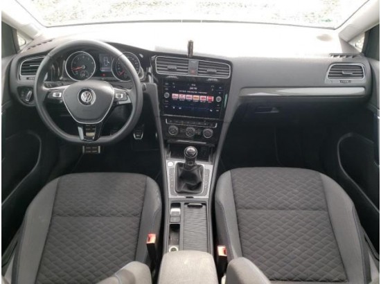 2018 Volkswagen Golf VII Lim. Join BlueMotion 2018 Volkswagen Golf VII Lim. Join BlueMotion