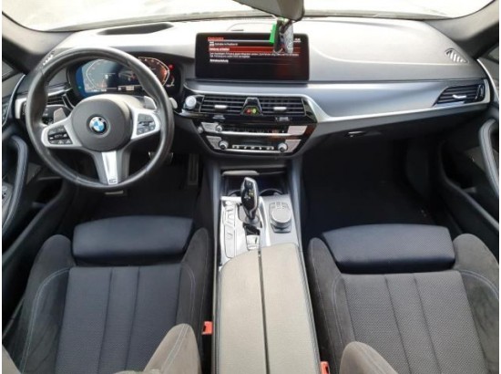 2021 BMW 5er Touring 540 d xDrive M Sport 2021 BMW 5er Touring 540 d xDrive M Sport