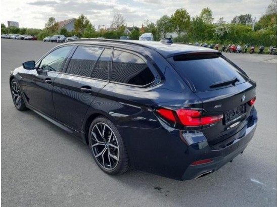 2021 BMW 5er Touring 540 d xDrive M Sport 2021 BMW 5er Touring 540 d xDrive M Sport