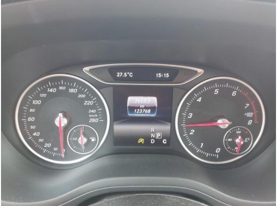 2016 Mercedes-Benz B -Klasse B 180 2016 Mercedes-Benz B -Klasse B 180