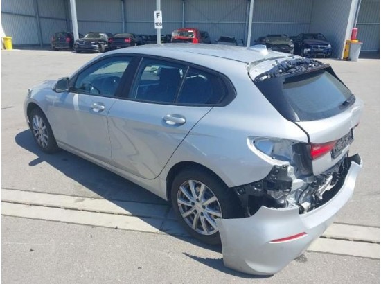 2021 BMW 1er Lim. 118 i Advantage 2021 BMW 1er Lim. 118 i Advantage