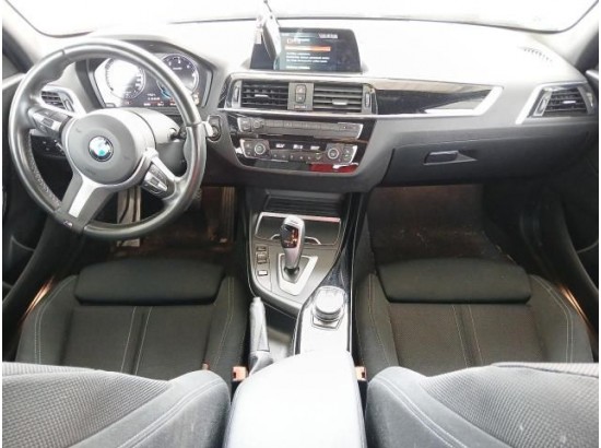 2019 BMW 1er Lim. 5-trg. 118d Edition M Sport Shadow 2019 BMW 1er Lim. 5-trg. 118d Edition M Sport Shadow