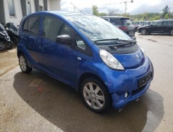 2016 Peugeot iOn