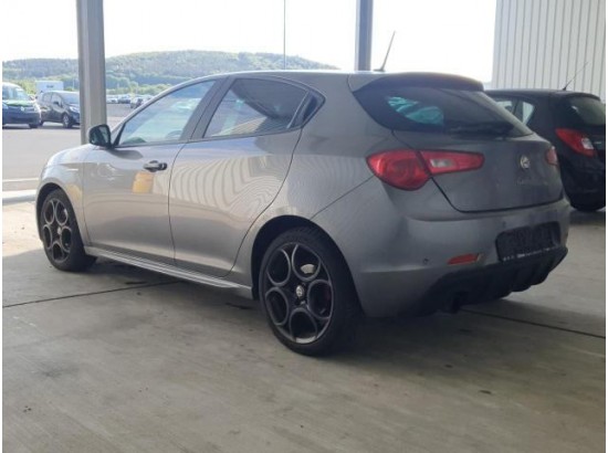 2016 Alfa Romeo Giulietta Sprint 2016 Alfa Romeo Giulietta Sprint