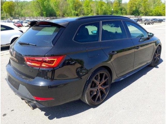 2020 Seat Leon ST Cupra 300 4Drive R 2020 Seat Leon ST Cupra 300 4Drive R
