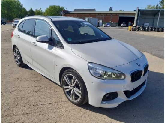 2015 BMW 2er Active Tourer 218 d M Sport 2015 BMW 2er Active Tourer 218 d M Sport