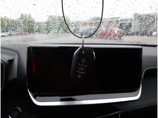 2024 Peugeot 2008 GT