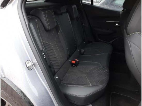 2024 Peugeot 2008 GT
