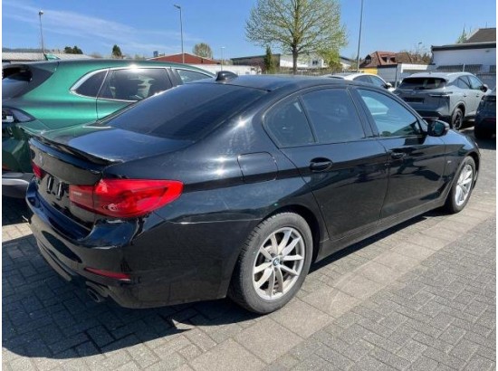 2017 BMW 5er Lim. 525 d Sport Line 2017 BMW 5er Lim. 525 d Sport Line