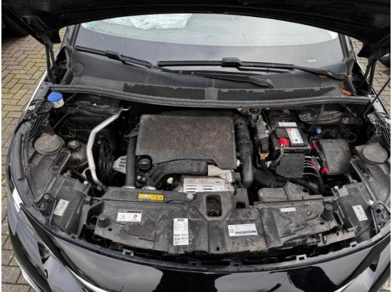 2020 Peugeot 5008 Allure 2020 Peugeot 5008 Allure