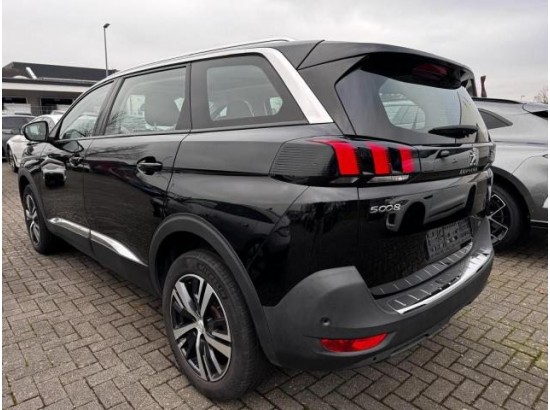 2020 Peugeot 5008 Allure 2020 Peugeot 5008 Allure