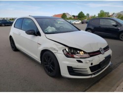 2017 Volkswagen Golf VII Lim. GTI BMT