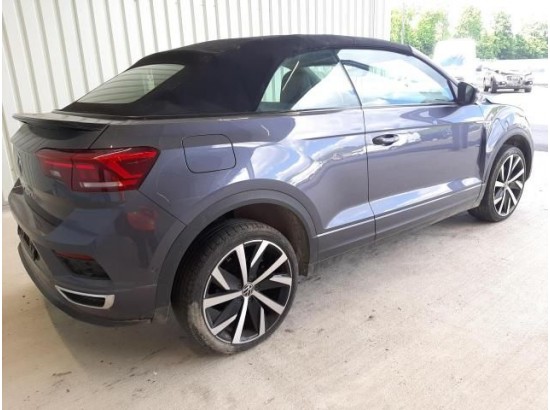 2021 Volkswagen T-Roc Cabriolet R-Line 2021 Volkswagen T-Roc Cabriolet R-Line
