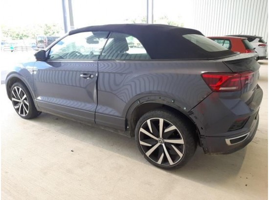 2021 Volkswagen T-Roc Cabriolet R-Line 2021 Volkswagen T-Roc Cabriolet R-Line
