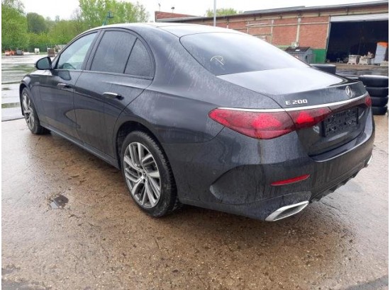 2023 Mercedes-Benz E -Klasse Lim. E 200 AMG Line Advanced