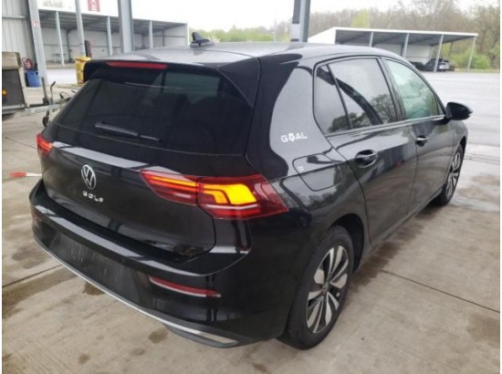 2025 Volkswagen Golf VIII Lim. 1.5 TSI 85 kW Goal 2025 Volkswagen Golf VIII Lim. 1.5 TSI 85 kW Goal