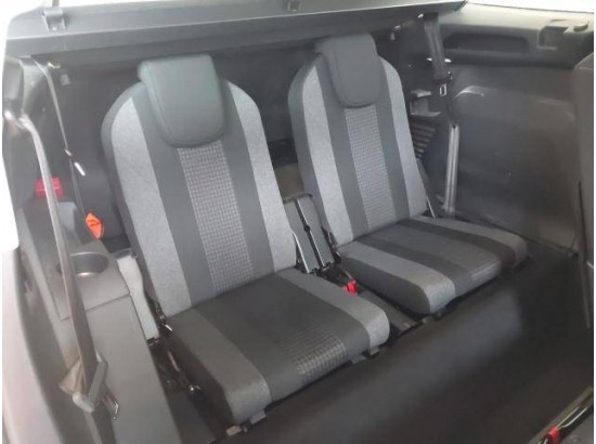 2018 Peugeot 5008 Active 2018 Peugeot 5008 Active