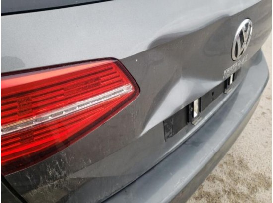 2015 Volkswagen Passat Variant Highline BMT/Start-Stopp 4Motion 2015 Volkswagen Passat Variant Highline BMT/Start-Stopp 4Motion