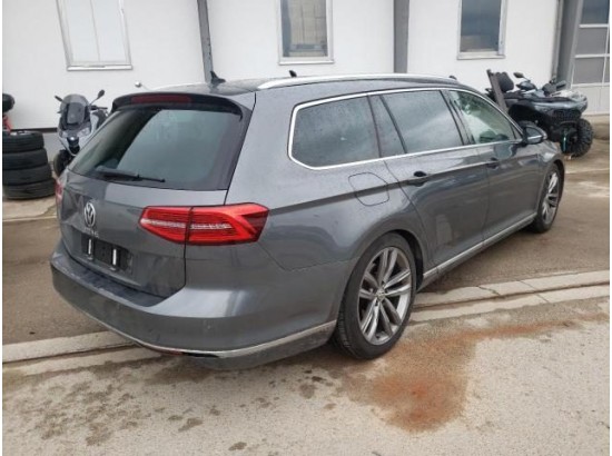 2015 Volkswagen Passat Variant Highline BMT/Start-Stopp 4Motion 2015 Volkswagen Passat Variant Highline BMT/Start-Stopp 4Motion