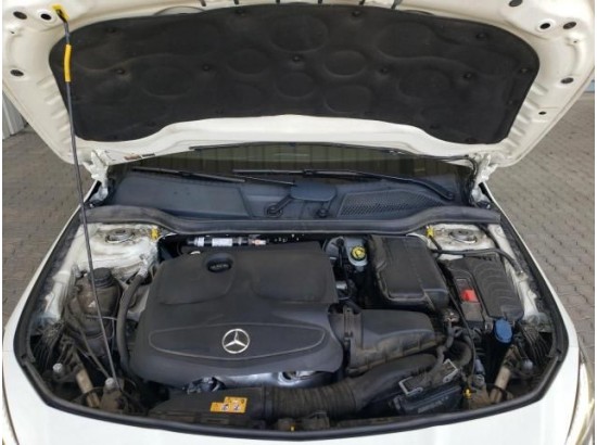 2017 Mercedes-Benz CLA -Klasse CLA 200 2017 Mercedes-Benz CLA -Klasse CLA 200