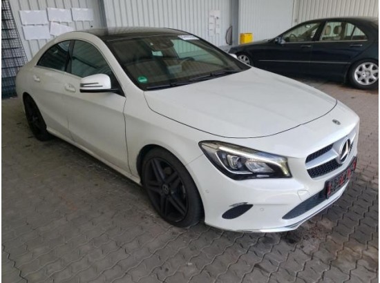 2017 Mercedes-Benz CLA -Klasse CLA 200 2017 Mercedes-Benz CLA -Klasse CLA 200