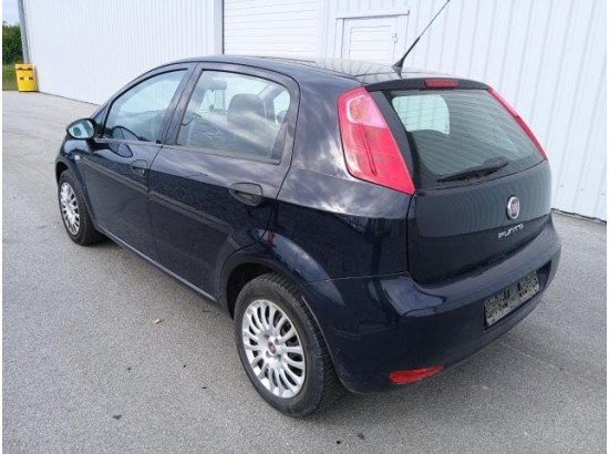 2016 FIAT Punto MYSTYLE 2016 FIAT Punto MYSTYLE