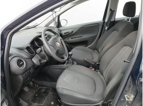 2016 FIAT Punto MYSTYLE 2016 FIAT Punto MYSTYLE