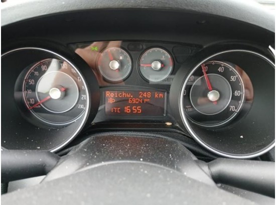2016 FIAT Punto MYSTYLE 2016 FIAT Punto MYSTYLE