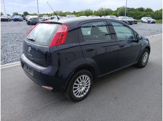 2016 FIAT Punto MYSTYLE 2016 FIAT Punto MYSTYLE