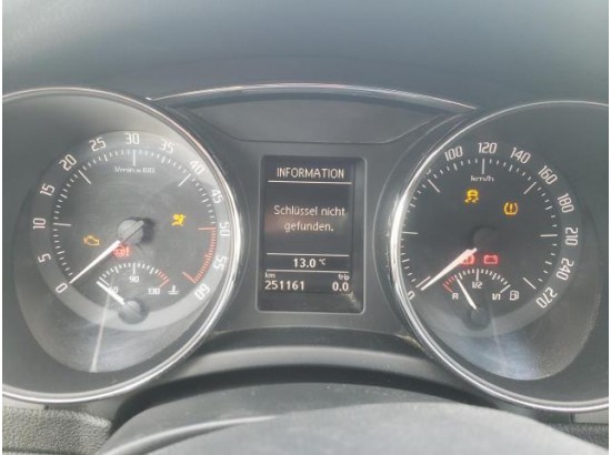2015 Skoda Superb Combi Exclusive 4X4 2015 Skoda Superb Combi Exclusive 4X4