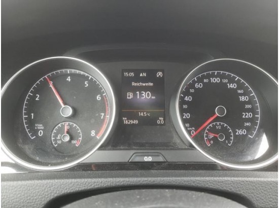 2015 Volkswagen Golf VII Variant Highline BMT 2015 Volkswagen Golf VII Variant Highline BMT