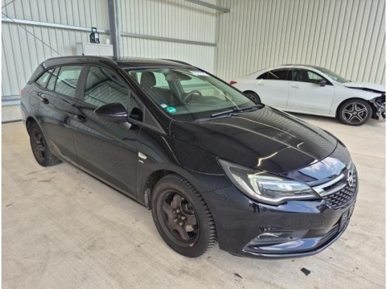 2018 Opel Astra K Sports Tourer Active 2018 Opel Astra K Sports Tourer Active