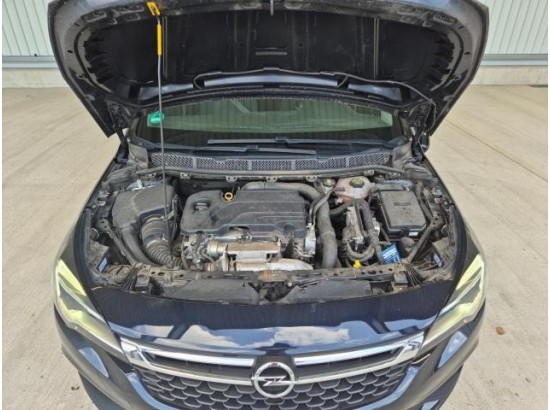 2018 Opel Astra K Sports Tourer Active 2018 Opel Astra K Sports Tourer Active