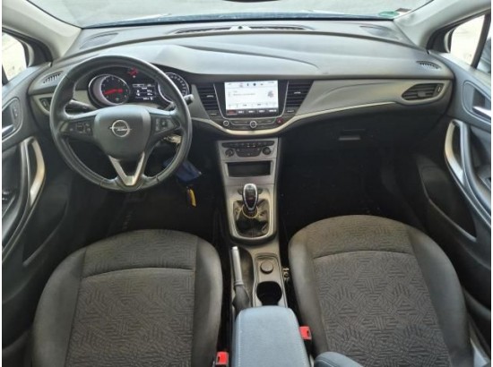 2018 Opel Astra K Sports Tourer Active 2018 Opel Astra K Sports Tourer Active