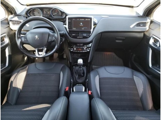 2018 Peugeot 2008 Allure 2018 Peugeot 2008 Allure