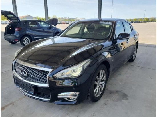 2018 Infiniti M M35 Hybrid GT 2018 Infiniti M M35 Hybrid GT