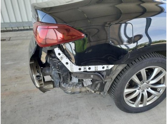 2018 Infiniti M M35 Hybrid GT 2018 Infiniti M M35 Hybrid GT