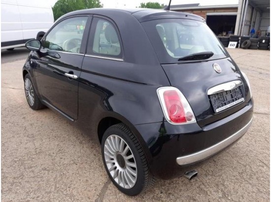 2015 FIAT 500 Lounge 2015 FIAT 500 Lounge