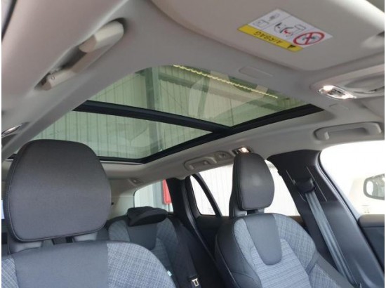 2022 Volvo V60 Kombi Core 2022 Volvo V60 Kombi Core