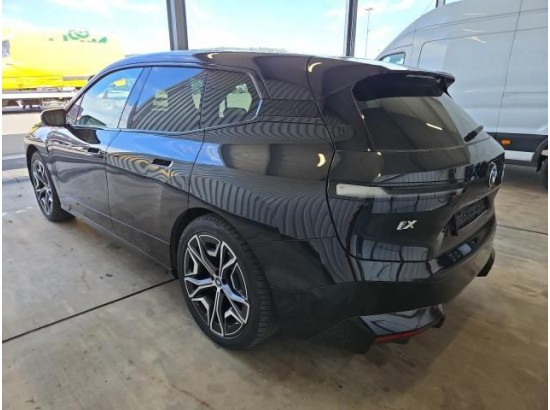 2022 BMW iX 40 xDrive Sport 2022 BMW iX 40 xDrive Sport
