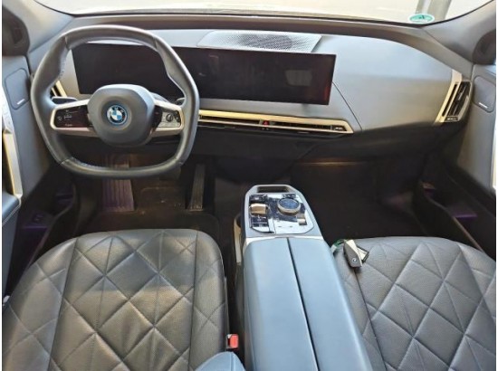 2022 BMW iX 40 xDrive Sport 2022 BMW iX 40 xDrive Sport