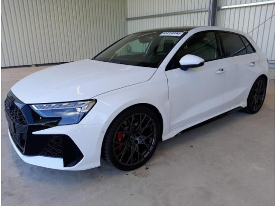 2025 Audi RS 3 Sportback 2.5 294 kW TFSI quattro 2025 Audi RS 3 Sportback 2.5 294 kW TFSI quattro