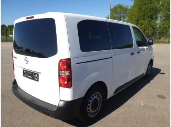 2022 Opel Vivaro Kombi M 2022 Opel Vivaro Kombi M