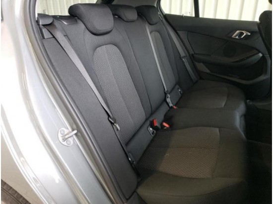 2023 BMW 1er Lim. 118 i Advantage 2023 BMW 1er Lim. 118 i Advantage