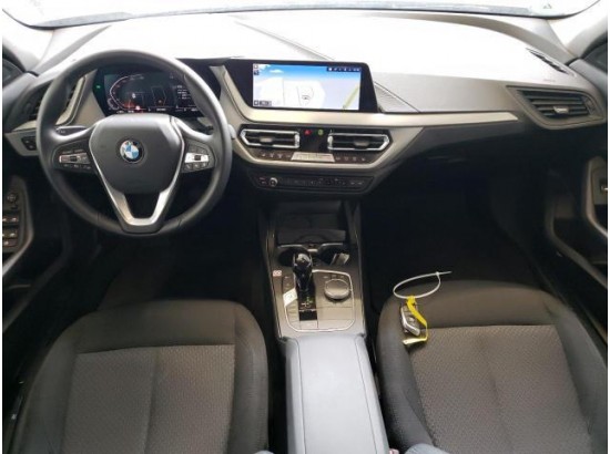 2023 BMW 1er Lim. 118 i Advantage 2023 BMW 1er Lim. 118 i Advantage