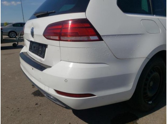 2017 Volkswagen Golf VII Variant Highline BMT/Start-Stopp 2017 Volkswagen Golf VII Variant Highline BMT/Start-Stopp