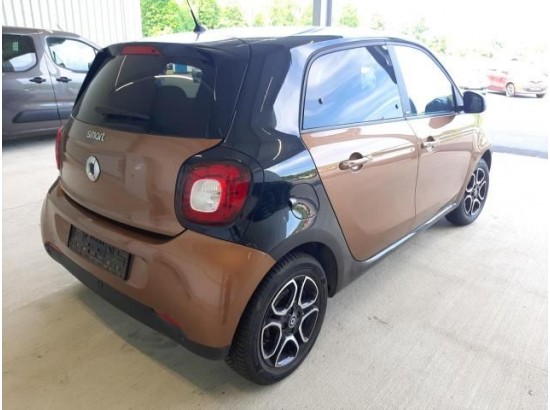2016 Smart forfour Basis 66kW 2016 Smart forfour Basis 66kW